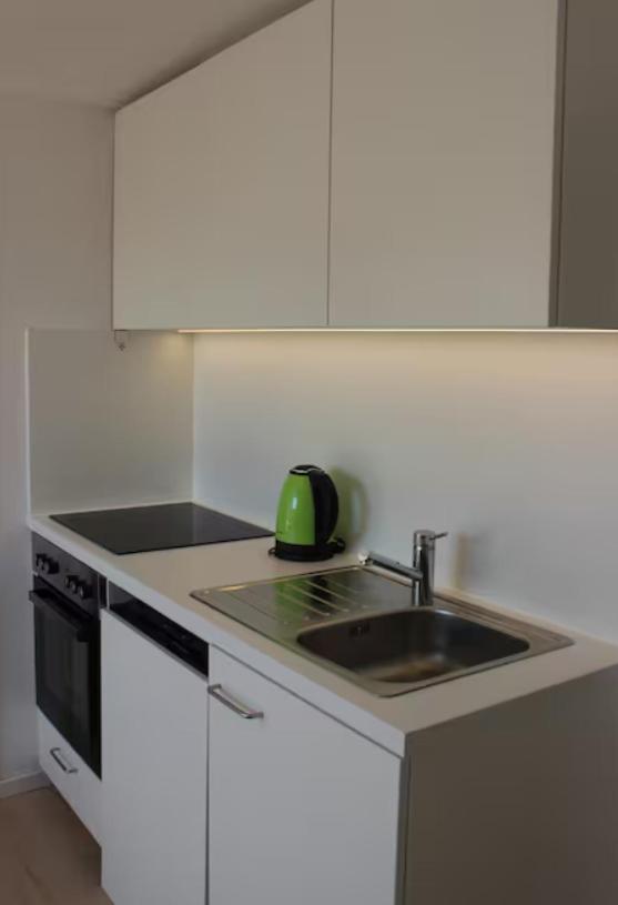 Apartment Beautiful Airportflats Near